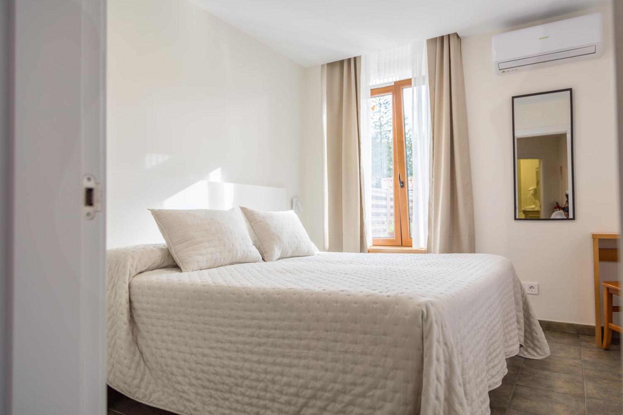 Apartamentos Playa De Кобресес Экстерьер фото