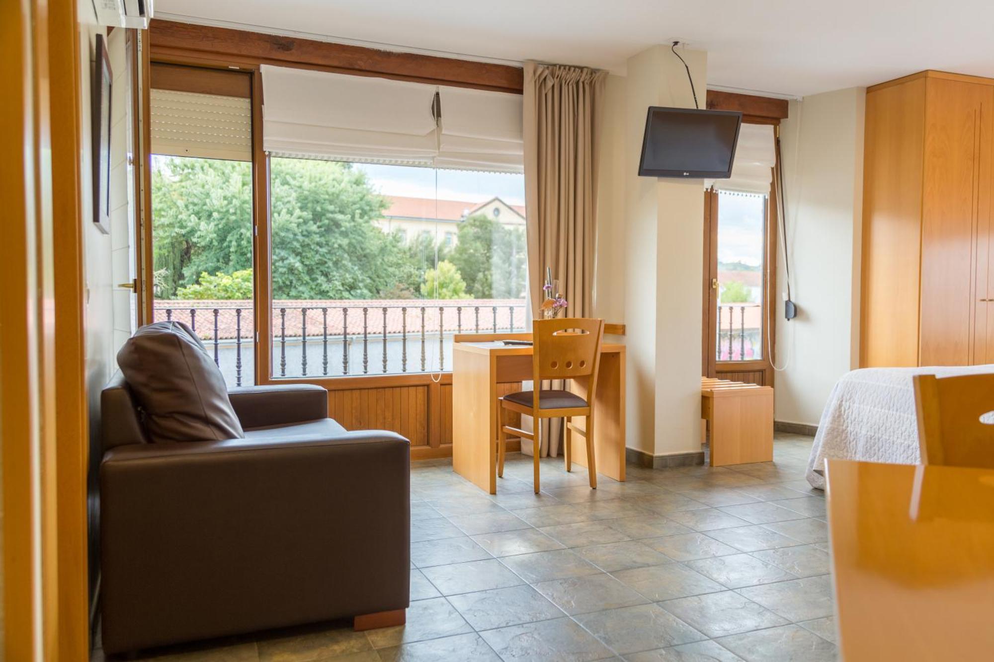 Apartamentos Playa De Кобресес Экстерьер фото