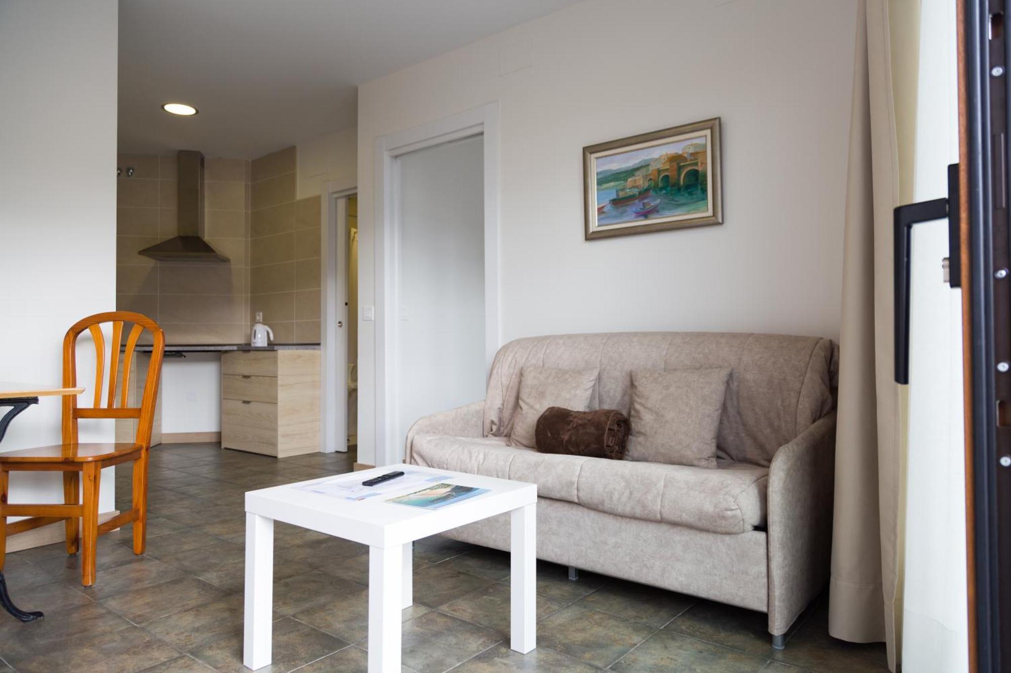 Apartamentos Playa De Кобресес Экстерьер фото