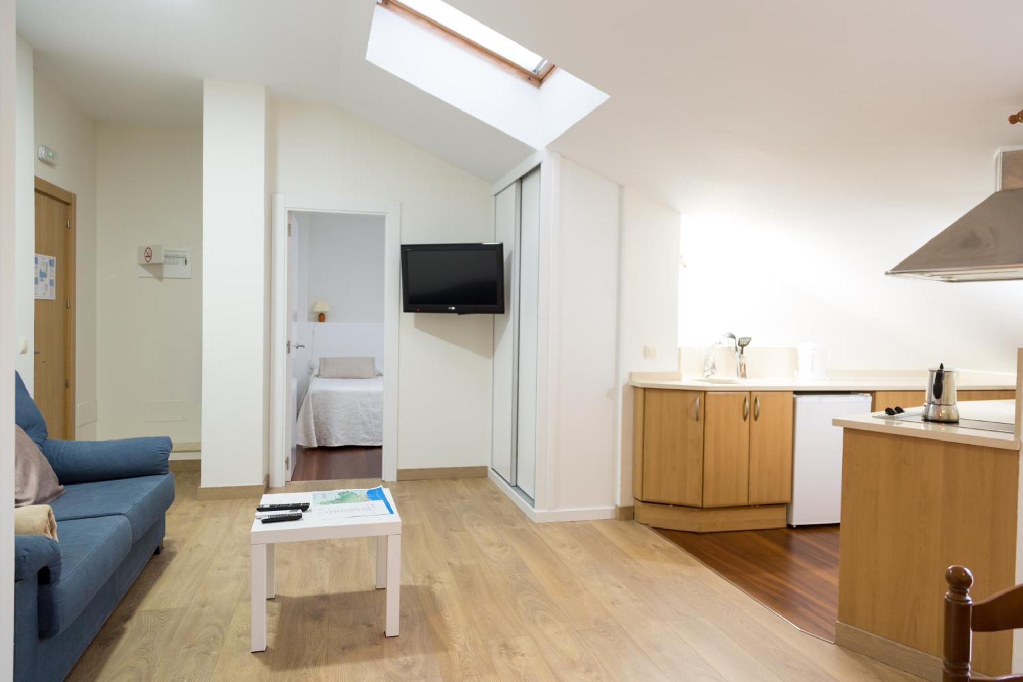 Apartamentos Playa De Кобресес Экстерьер фото